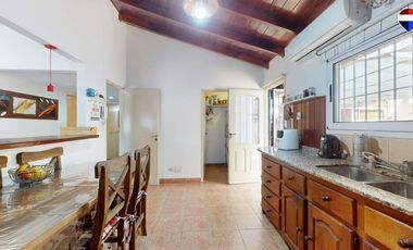 Venta Ph tipo casa con patio en Villa Adelina