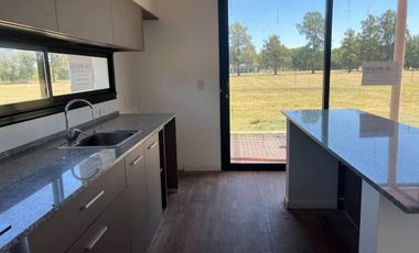 CASA EN VENTA LOBOS 3 DORMITORIOS LA FEDERALA