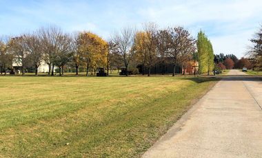 CASA EN VENTA LOBOS 3 DORMITORIOS LA FEDERALA