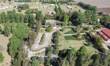 CASA EN VENTA LOBOS 3 DORMITORIOS LA FEDERALA