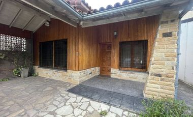 VENTA CASA 3 AMBIENTES BELLA VISTA