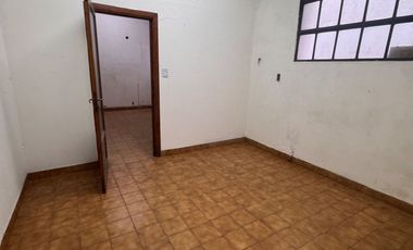 ALQUILER 2 LOCALES JUNTOS +DEPOSITO LANUS OESTE
