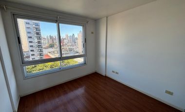 DPTO 2 AMB AL FRENTE EN LOMAS DE ZAMORA