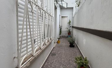 VENTA EN BLOCK - IDEAL PARA 2 FAMILIAS O INVERSOR