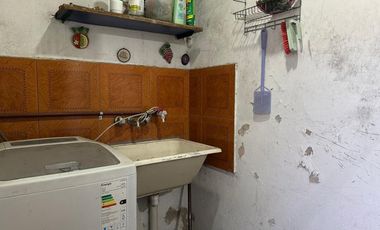 VENTA EN BLOCK - IDEAL PARA 2 FAMILIAS O INVERSOR