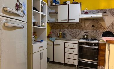 VENTA EN BLOCK - IDEAL PARA 2 FAMILIAS O INVERSOR
