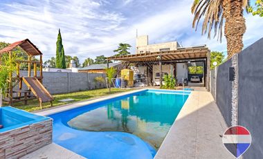CASA VENTA GORINA 3 DORMITORIOS PARQUE PILETA