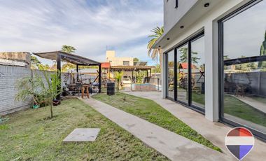 CASA VENTA GORINA 3 DORMITORIOS PARQUE PILETA