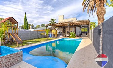 CASA VENTA GORINA 3 DORMITORIOS PARQUE PILETA
