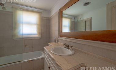 Casa en venta en Las Lomas - Schoenstatt