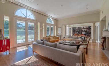 Casa en venta en Las Lomas - Schoenstatt