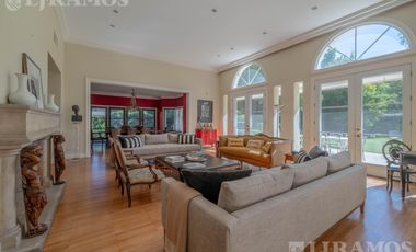 Casa en venta en Las Lomas - Schoenstatt