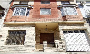 CASA VENTA VILLA MARTELLI MULTIFAMILIAR 10 AMBIENTES