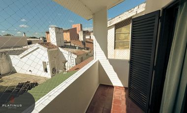 Departamento en Alquiler de 2 Dormitorios con Cochera - Alto Alberdi