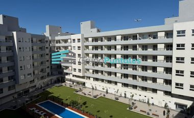 Departamento monoambiente en Canning Center Apto Profesional 33 m2 mas patio. Cochera opcional