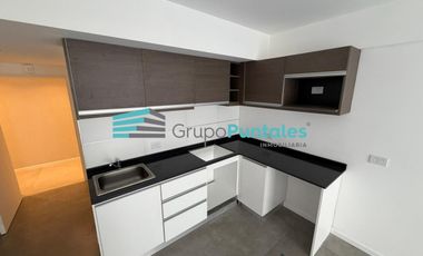 Departamento monoambiente en Canning Center Apto Profesional 33 m2 mas patio. Cochera opcional