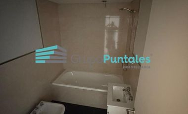 Departamento monoambiente en Canning Center Apto Profesional 33 m2 mas patio. Cochera opcional