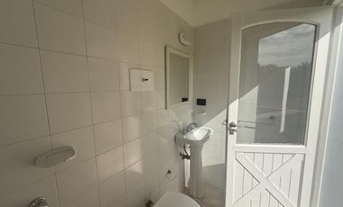 Casa en Alquiler en barrio Santa Maria de Los Olivos, Malvinas Argentinas, Pilar