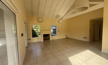 Casa en Alquiler en barrio Santa Maria de Los Olivos, Malvinas Argentinas, Pilar