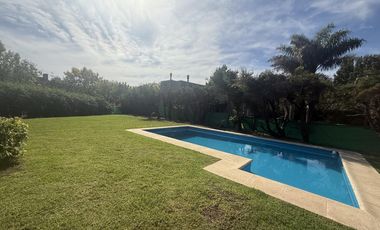 Casa en Alquiler en barrio Santa Maria de Los Olivos, Malvinas Argentinas, Pilar