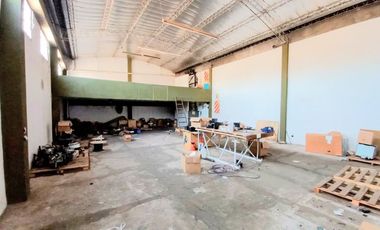 GALPÓN DE 1.385M2 EN CRUCESITA - SALIDA A 2 CALLES