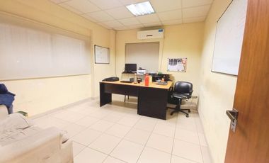 GALPÓN DE 1.385M2 EN CRUCESITA - SALIDA A 2 CALLES