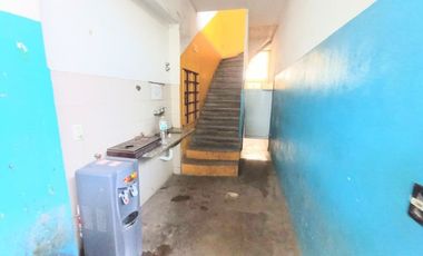 GALPÓN DE 1.385M2 EN CRUCESITA - SALIDA A 2 CALLES