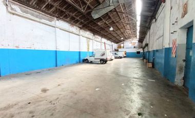 GALPÓN DE 1.385M2 EN CRUCESITA - SALIDA A 2 CALLES