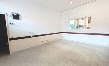 EXCELENTE GALPON - 1350M2 - AVELLANEDA C/TRIFÁSICA