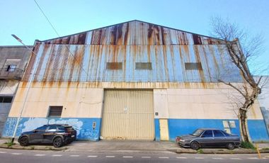 EXCELENTE GALPON - 1350M2 - AVELLANEDA C/TRIFÁSICA