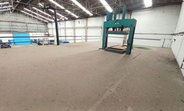 EXCELENTE GALPON - 1350M2 - AVELLANEDA C/TRIFÁSICA