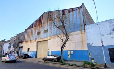 EXCELENTE GALPON - 1350M2 - AVELLANEDA C/TRIFÁSICA