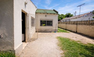 Casa en venta en Monte Grande Lote propio 257 m2
