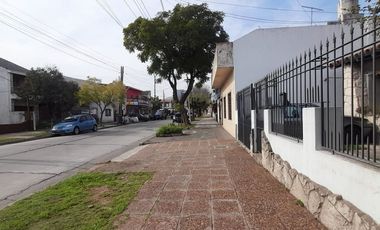 PH EN R. DE ESCALADA C/TERRAZA. EXC. UBICACION