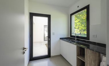 Venta casa a estrenar de 3 dormis en la Rinconada
