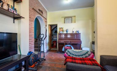 VENTA PH 4 AMB. COCHERA APTO CRED  PERMUTA