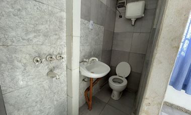 Oficina tipo PH - PB 80m2 c/patio - Boulogne