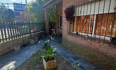 Venta PH 4 Ambientes con Parque en Beccar