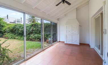 Casa Venta 3dorm B° Cerrado El Portal San Isidro