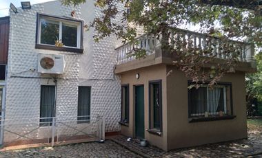 Casa quinta en Del Viso 1500 m2 lote pileta