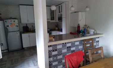 Casa quinta en Del Viso 1500 m2 lote pileta