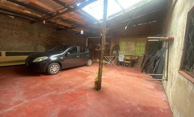 VENTA CASA PATIO, JARDIN,PARRILLA EN EZEIZA