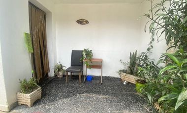 VENTA CASA PATIO, JARDIN,PARRILLA EN EZEIZA