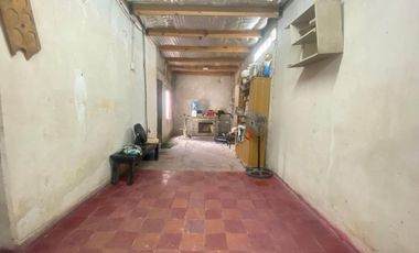 VENTA CASA PATIO, JARDIN,PARRILLA EN EZEIZA