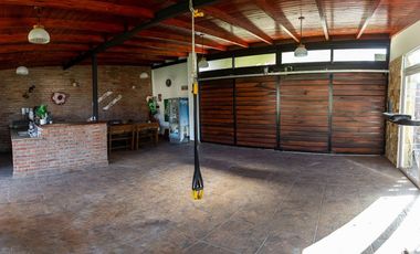 VENTA CASA DE CATEGORIA - COLASTINÉ NORTE