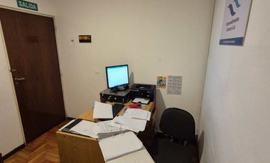 Oficina comercial o profesional muy céntrica Mza.