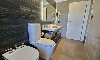 Espect Triplex 5 amb,quincho,terraza-2 coch-Categ