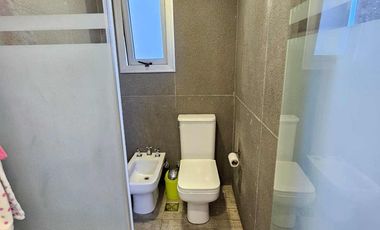 Espect Triplex 5 amb,quincho,terraza-2 coch-Categ