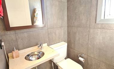 Espect Triplex 5 amb,quincho,terraza-2 coch-Categ