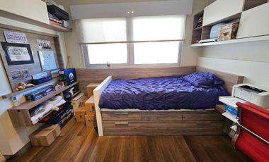 Espect Triplex 5 amb,quincho,terraza-2 coch-Categ